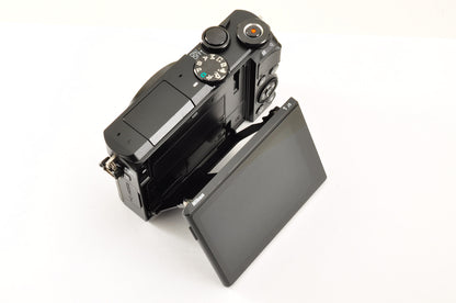 [Top Mint+ SC: 3467] Nikon 1 J5 Black W zoom kit 10-30mm & 30-110mm VR US Stock