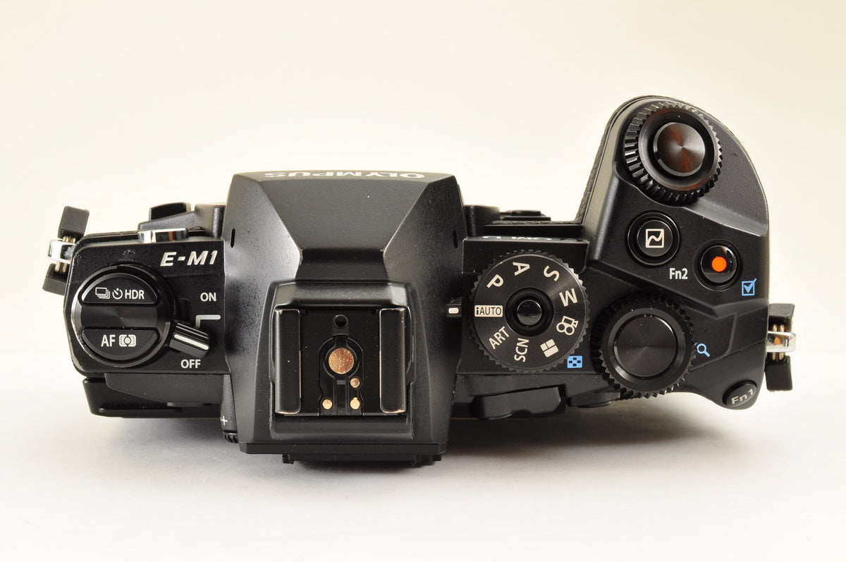 [Mint+ in BOX SC: 4140] Olympus OM-D E-M1 Digital Camera Black Body US OR Stock
