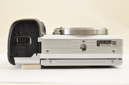 [Top Mint Count: 8090] Sony ILCE-6400Y A6400 Silver w/ SELP1650 SEL55210 US Ship