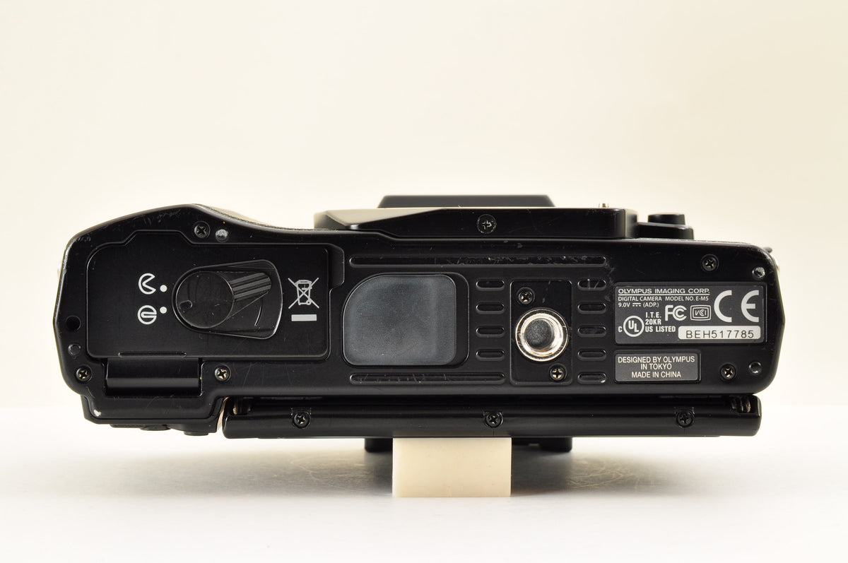 [Mint+++ in BOX] OLYMPUS OM-D E-M5 Black Digital mirrorless w/ 12-50mm EZ US OR