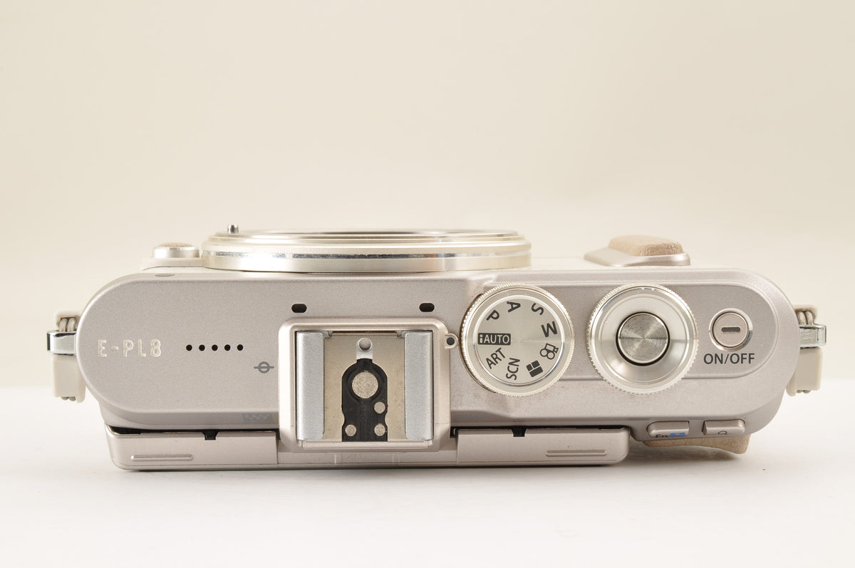 [Top Mint+ SC: 2969] OLYMPUS PEN E-PL8 White w/14-42mm & 40-150mm Lens US Ships