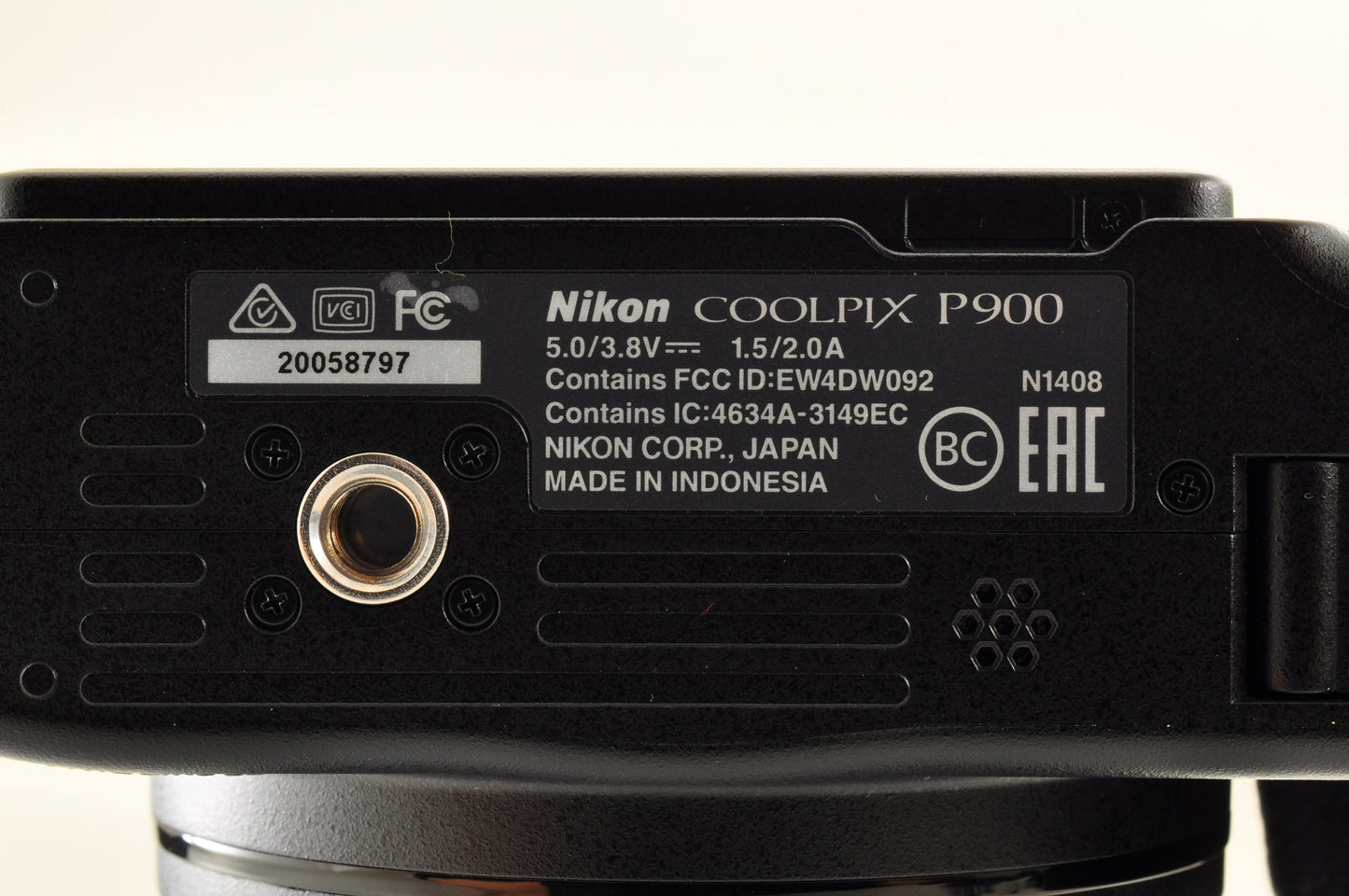 [Top Mint] Nikon COOLPIX P900 Compact Digital Camera 16MP 83x Zoom US OR Stock