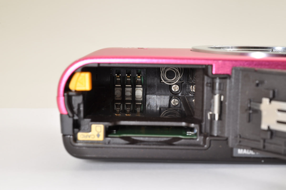 [Mint+++] Nikon 1 J2 Pink Digital Camera 10-30mm & 30-110mm Lens US OR Stock