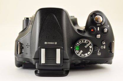 [Mint+++] Nikon D5200 24.1MP Digital SLR BLACK w/ 18-55mm & 55-300mm US Stock