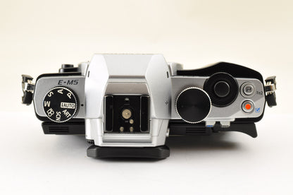 [Mint+] OLYMPUS OM-D E-M5 Silver Digital mirrorless w/ 12-50mm EZ Ship from US