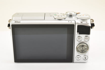 [Mint+ SC: 101] Nikon 1 J5 Silver Double Lens Kit 10-30mm & 30-110mm US Ships