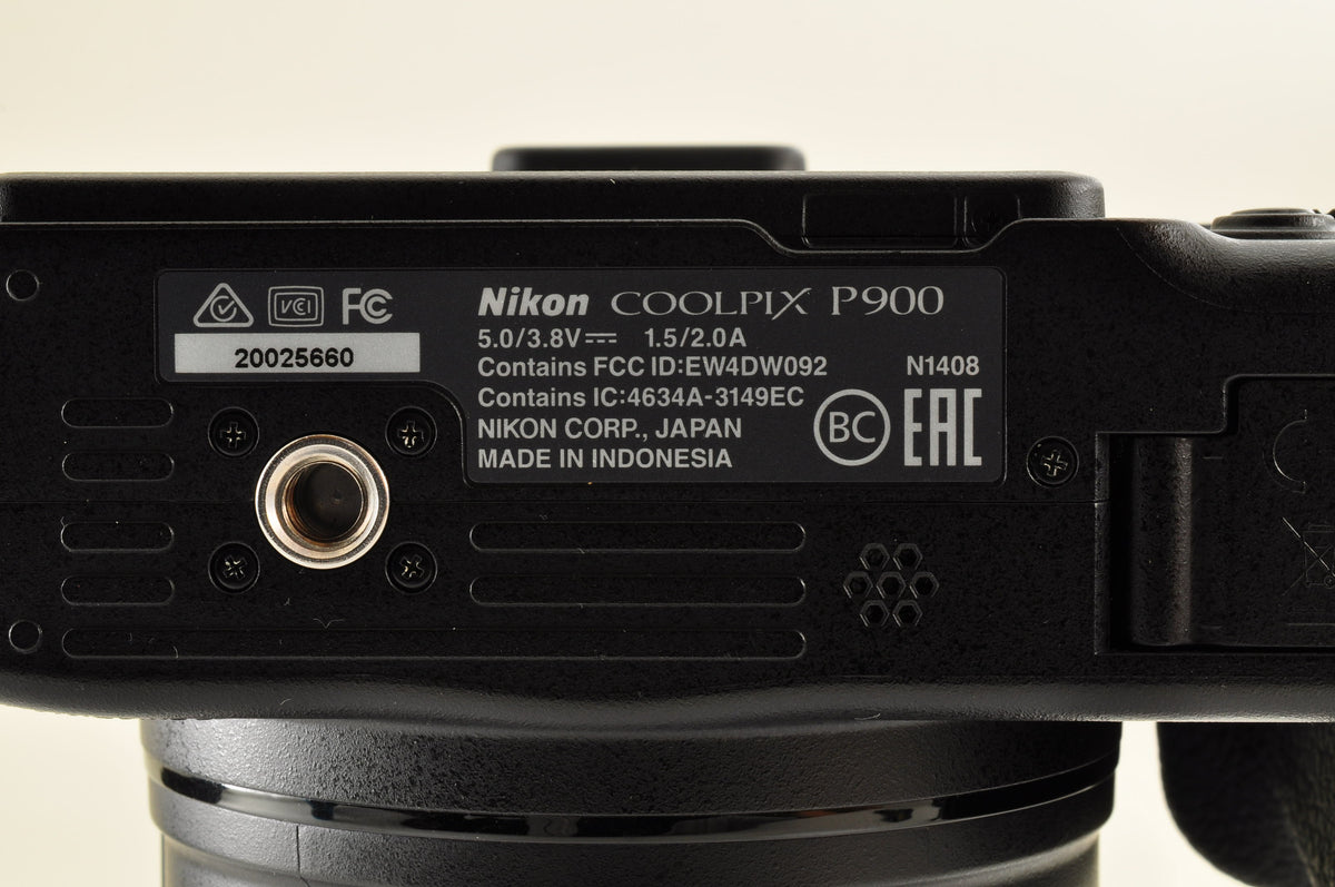 [Top Mint] Nikon COOLPIX P900 Black 83x zoom 16MP Compact Digital Camera US OR