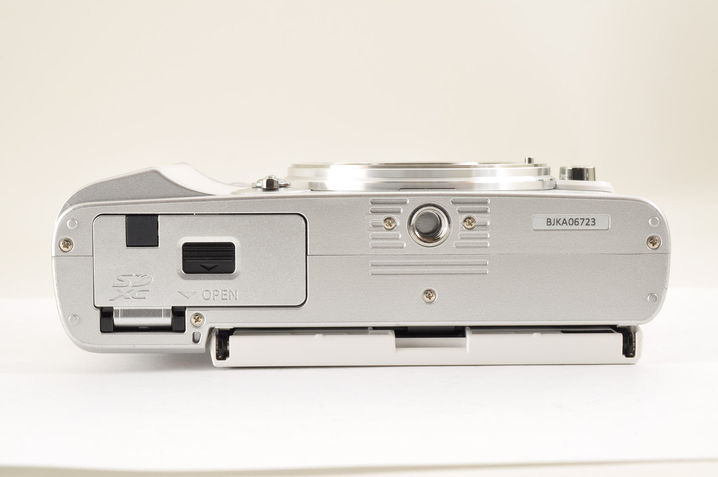 [US Duty Paid] OLYMPUS PEN E-P7 Mirrorless Camera White W zoom lens Kit US ship