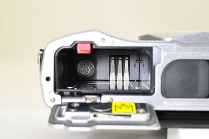 [Mint+] OLYMPUS OM-D E-M5 Silver Digital mirrorless w/ 12-50mm EZ Ship from US