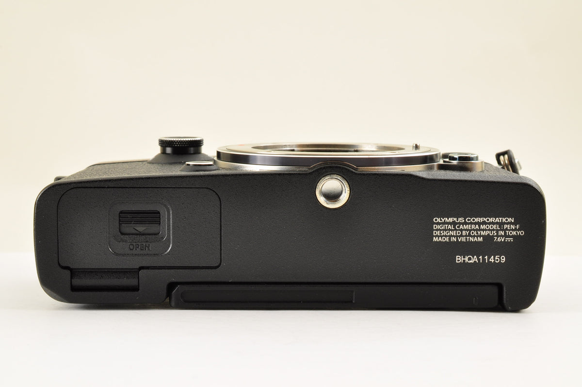 [Reserved] Olympus PEN-F 20.3MP Digital Mirrorless Black & 12mm f/2.0 Lens Kit