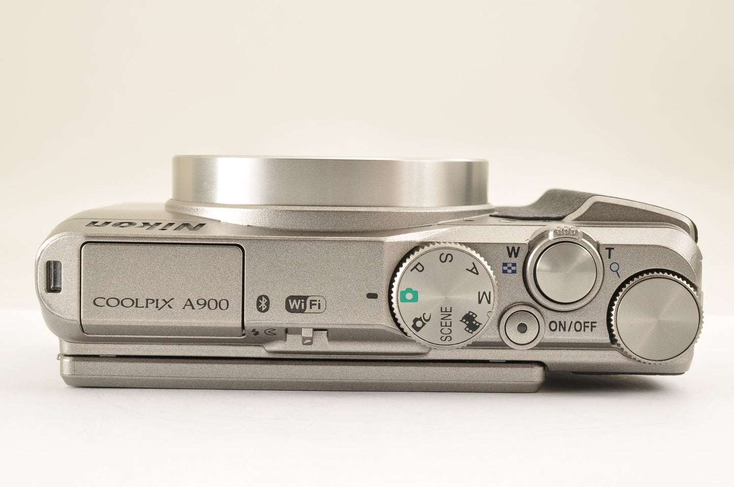 [Top Mint+ in BOX] Nikon COOLPIX A900 Silver 20.3MP Compact Digital Camera OR US