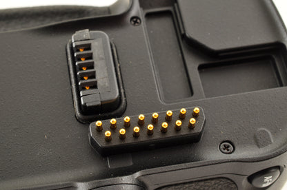 [US Duty Paid] Nikon MB-D10 for D300 D300s D700 Multi Power Battery Pack US Ship