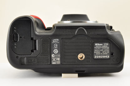 [Top Mint+++ Count: 2851] Nikon D700 12.1MP Digital SLR Camera Body From USA