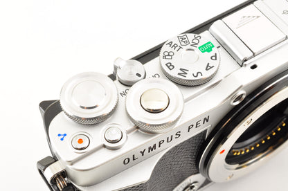 [US Duty Paid] OLYMPUS PEN E-P7 Mirrorless Camera Silver Body only US Ships