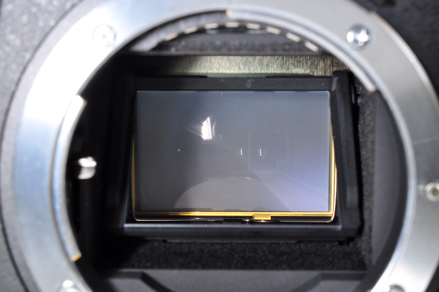 [Mint+] Nikon D700 12.1MP Digital SLR Camera Body Count: 15868 US Ships