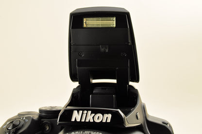 [Top Mint+] Nikon COOLPIX P900 Black 83x zoom 16MP Compact Digital Camera US OR