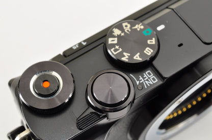 [Mint+ SC: 22229] Nikon 1 J5 Black Double Zoom Kit 10-30mm PD 30-110mm US Ships