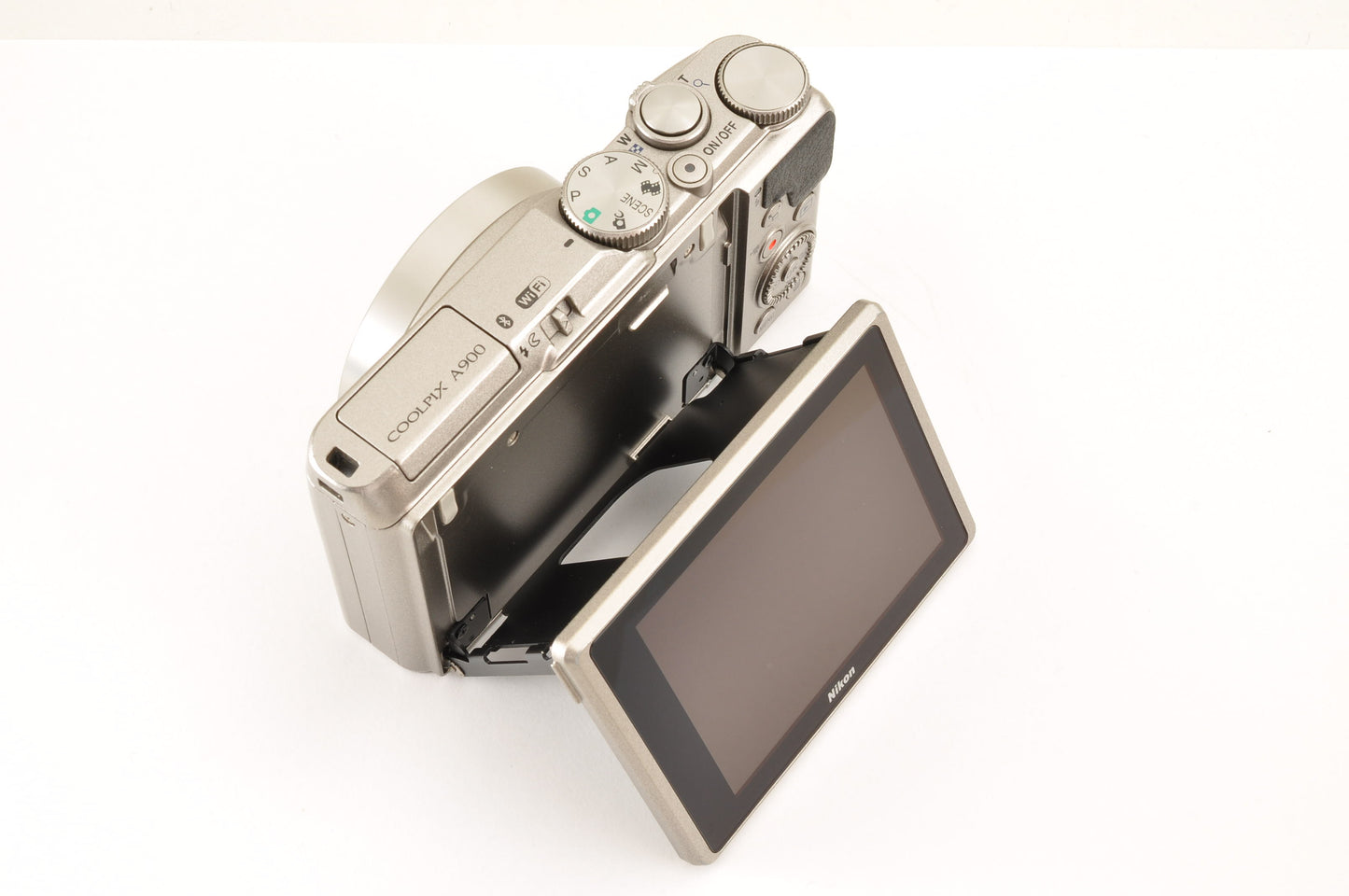 [Top Mint+ in BOX] Nikon COOLPIX A900 Silver 20.3MP Compact Digital Camera OR US