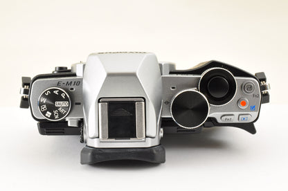 [US Duty Paid] OLYMPUS OM-D E-M10 Mirrorless Camera w/ 14-42mm 40-150 Lens USA