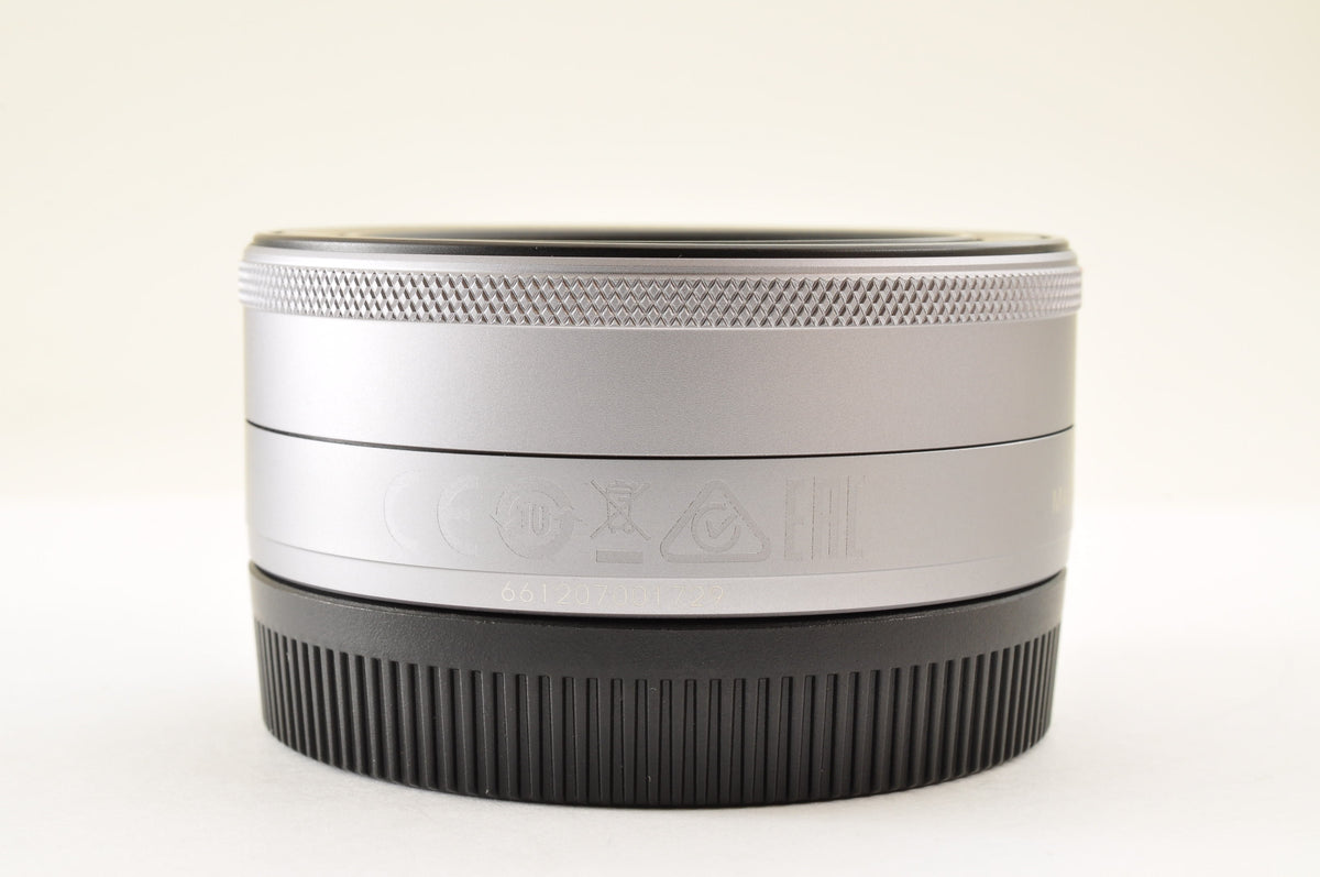 [Top Mint+] Canon EF-M 22mm f/2 STM AF Lens Silver for EOS EF-M Mount US OR Ship