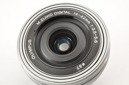 [Top Mint+ SC: 2969] OLYMPUS PEN E-PL8 White w/14-42mm & 40-150mm Lens US Ships