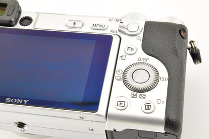 [Top Mint Count: 8090] Sony ILCE-6400Y A6400 Silver w/ SELP1650 SEL55210 US Ship