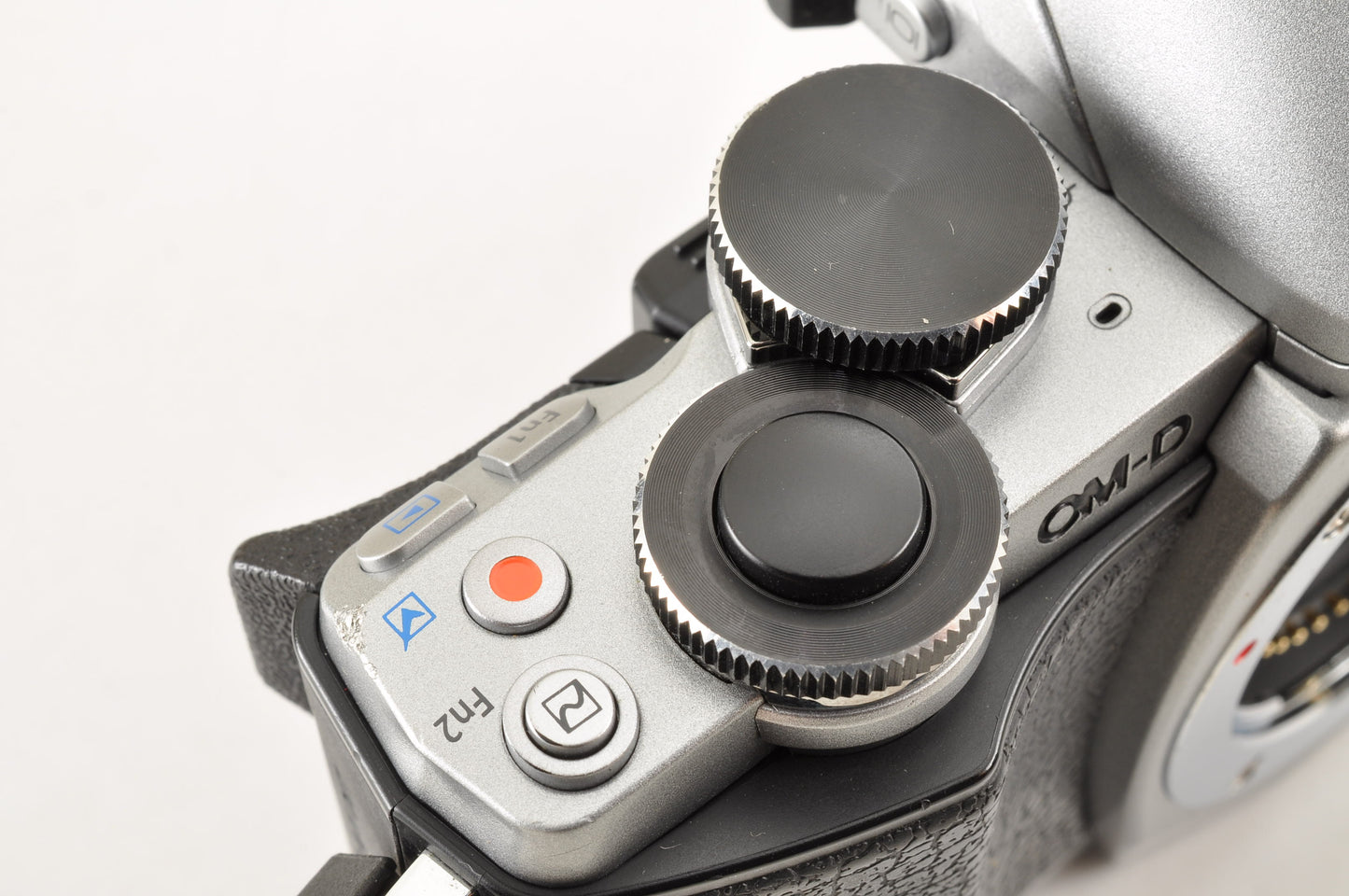 [Mint] OLYMPUS OM-D E-M10 Mirrorless Camera w/ 14-42mm 40-150mm Lens US OR Stock