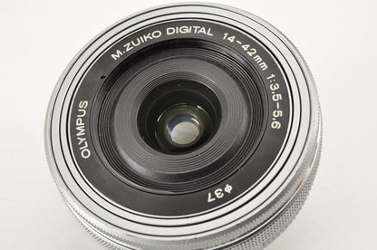 [Top Mint+ SC: 2600] OLYMPUS PEN E-PL8 BROWN w/14-42mm & 40-150mm Lens US Ships