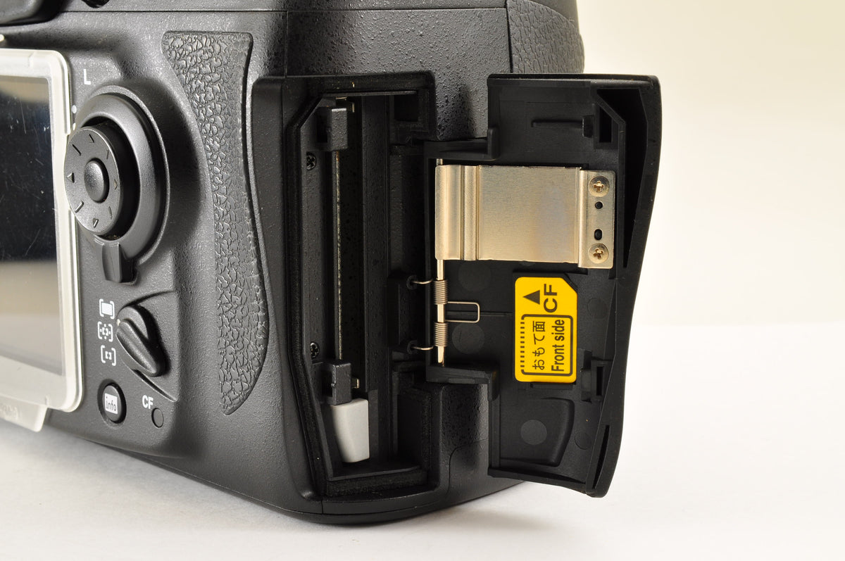 [Top Mint+ SC: 1841] Nikon D700 12.1MP FX Digital SLR Camera Body in BOX US OR