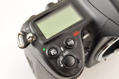 [Top Mint+ SC: 6426] Nikon D700 12.1MP Digital SLR Camera Body Ship from US OR