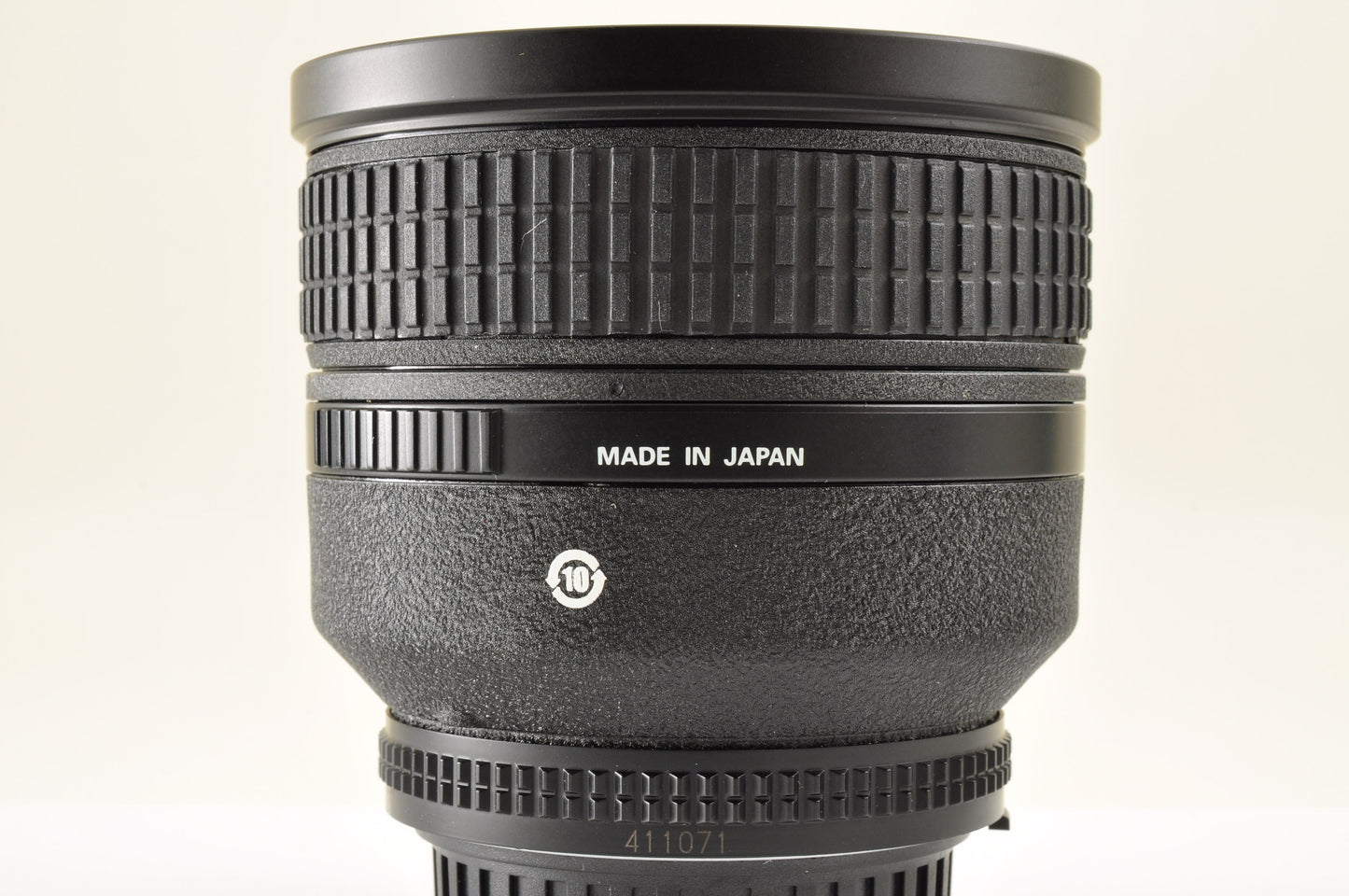 [Almost Mint] Nikon AF Nikkor 85mm F/1.4 D IF Portrait Prime Lens F Mount USA