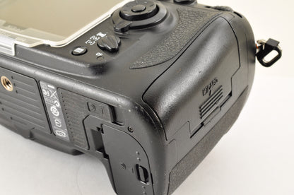 [Almost Mint SC:8891] Nikon D700 12.1MP FX Digital SLR Camera Body Ship from USA