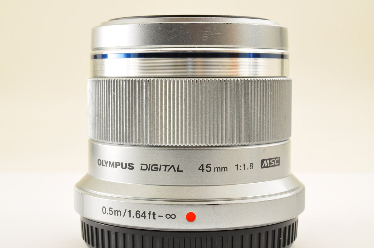 [Mint+++] Olympus M.Zuiko Digital 45mm F/1.8 Lens Silver Micro Four Thirds USA