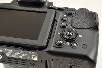 [Top Mint+] Nikon COOLPIX P900 Black 83x zoom 16MP Compact Digital Camera US OR