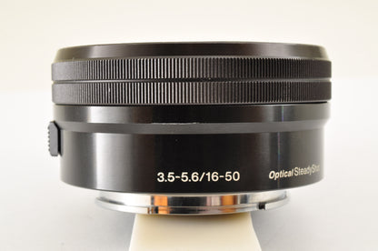 [Mint] SONY Alpha A6000 Mirrorless Camera Silver w/ SELP1650 & SEL16F28 USA