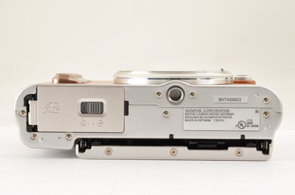 [US Duty Paid] OLYMPUS PEN E-PL8 Brown 14-42mm 40-150mm Lens Count:1917 From USA