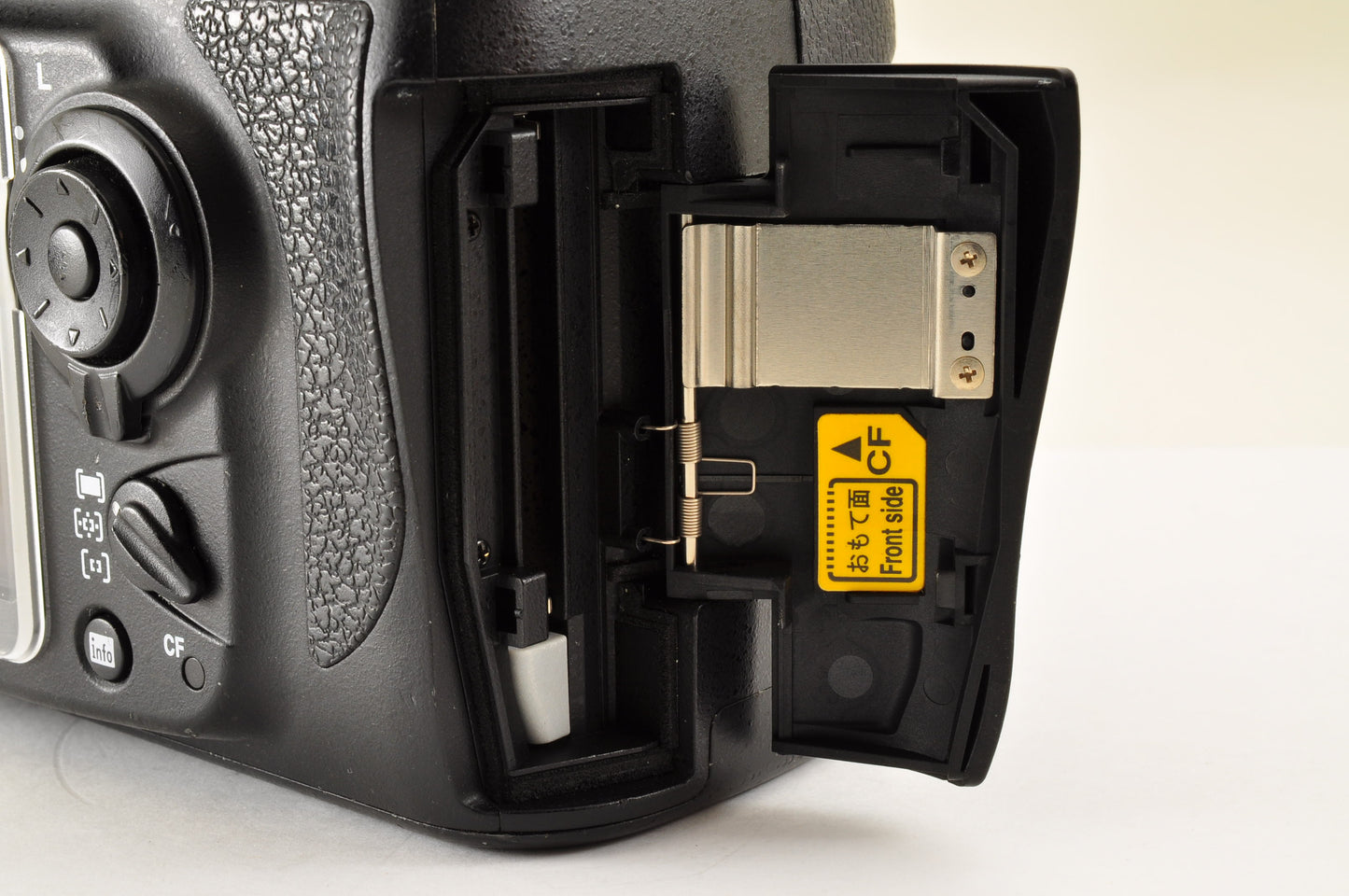 [Almost Mint SC:8891] Nikon D700 12.1MP FX Digital SLR Camera Body Ship from USA