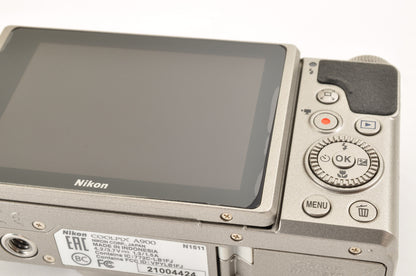 [Top Mint+ in BOX] Nikon COOLPIX A900 Silver 20.3MP Compact Digital Camera OR US