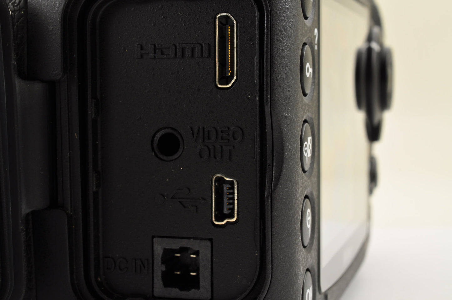 [Top Mint+++ Count: 2851] Nikon D700 12.1MP Digital SLR Camera Body From USA