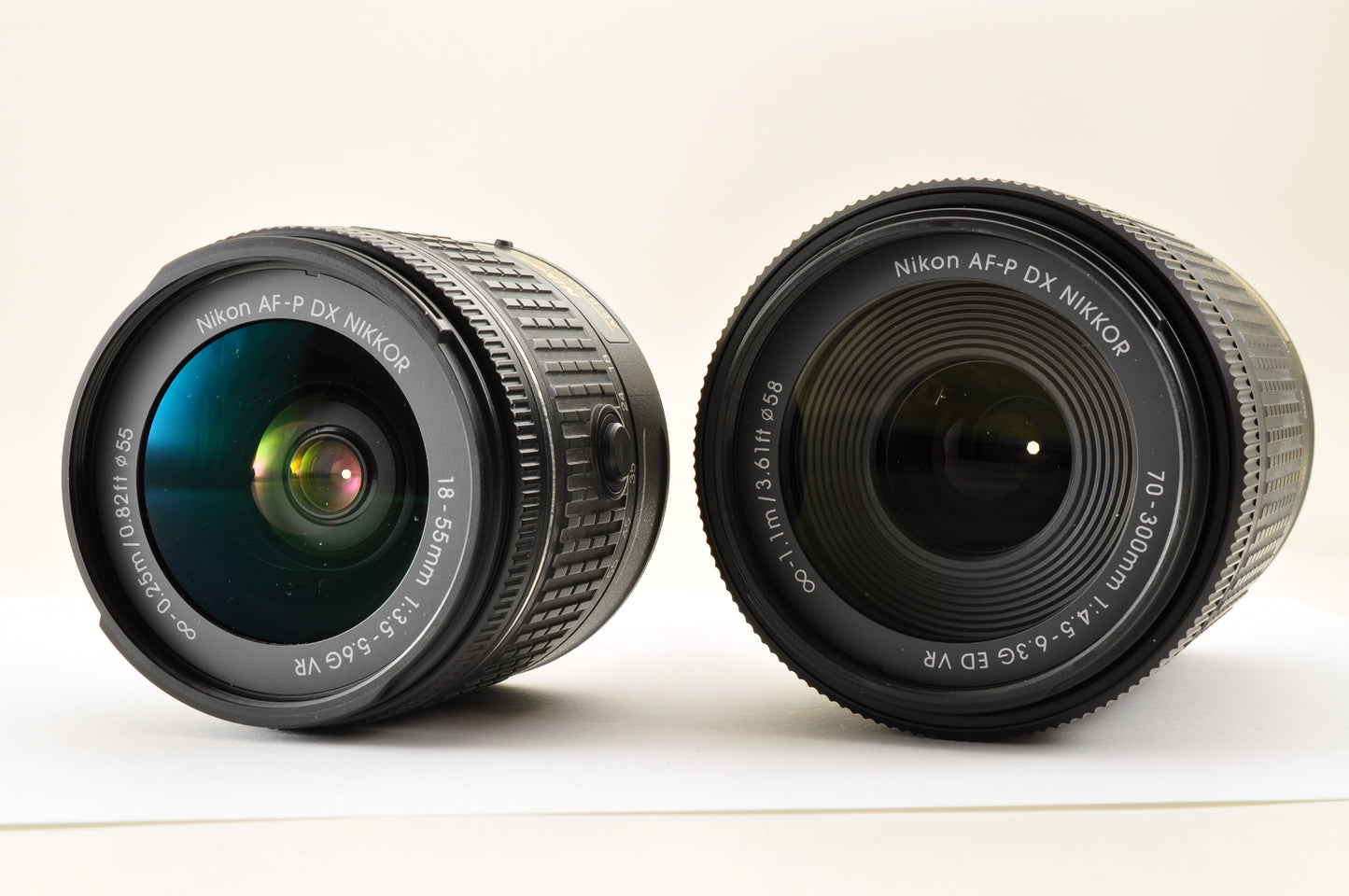 [US Duty Paid] Nikon D5600 DSLR Camera w/AF-P 18-55mm & 70-300mm VR Lens Kit US