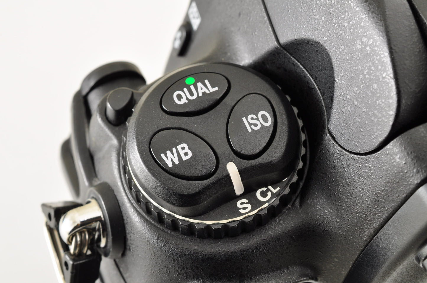 [Mint+ Count:2977] Nikon D700 12.1MP FX Digital SLR Camera Body Ship from USA