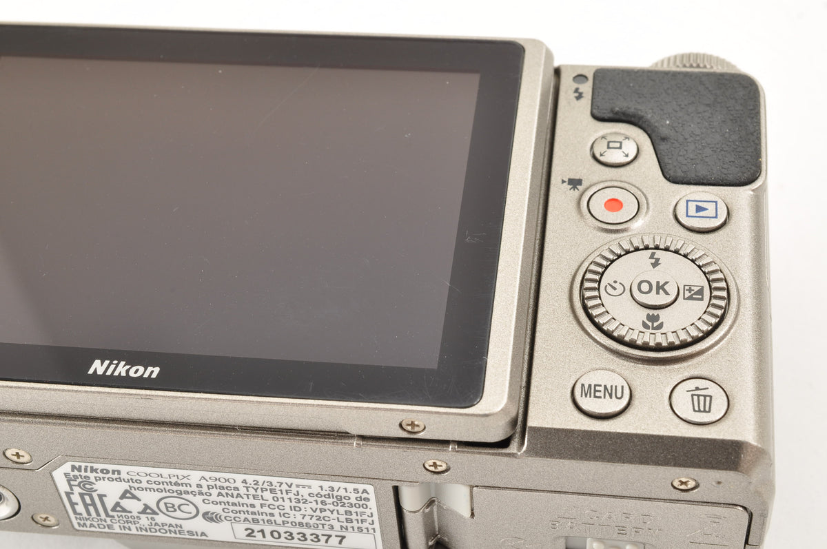 [Mint+++] Nikon COOLPIX A900 Silver 20.3MP Compact Digital Camera US OR Stock