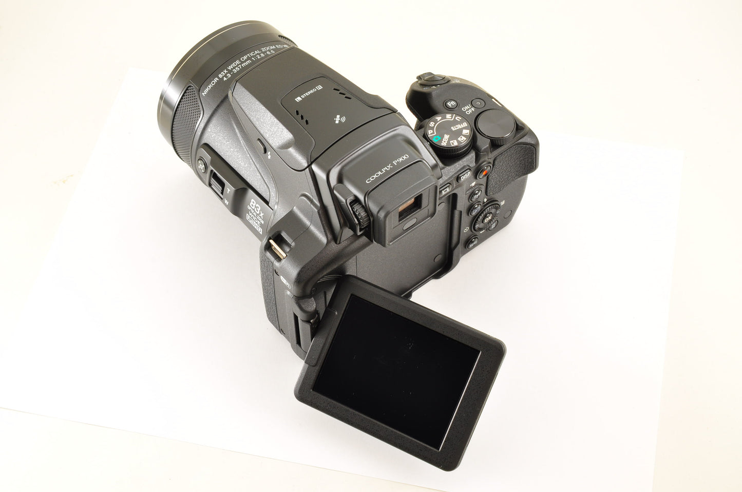 [Top Mint+] Nikon COOLPIX P900 Black 83x zoom 16MP Compact Digital Camera US OR
