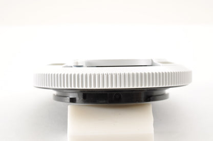 [Top Mint Count: 152] OLYMPUS PEN E-PL8 White & 15mm F/8 Body cap Lens USA