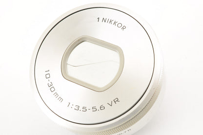 [US Duty Paid] Nikon 1 J5 Silver Double Lens Kit 10-30mm & 18.5mm SC: 1652 USA