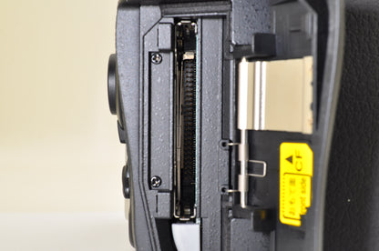[Top Mint+ in BOX SC: 1439] Nikon D700 12.1MP Digital SLR Camera Body US Ships