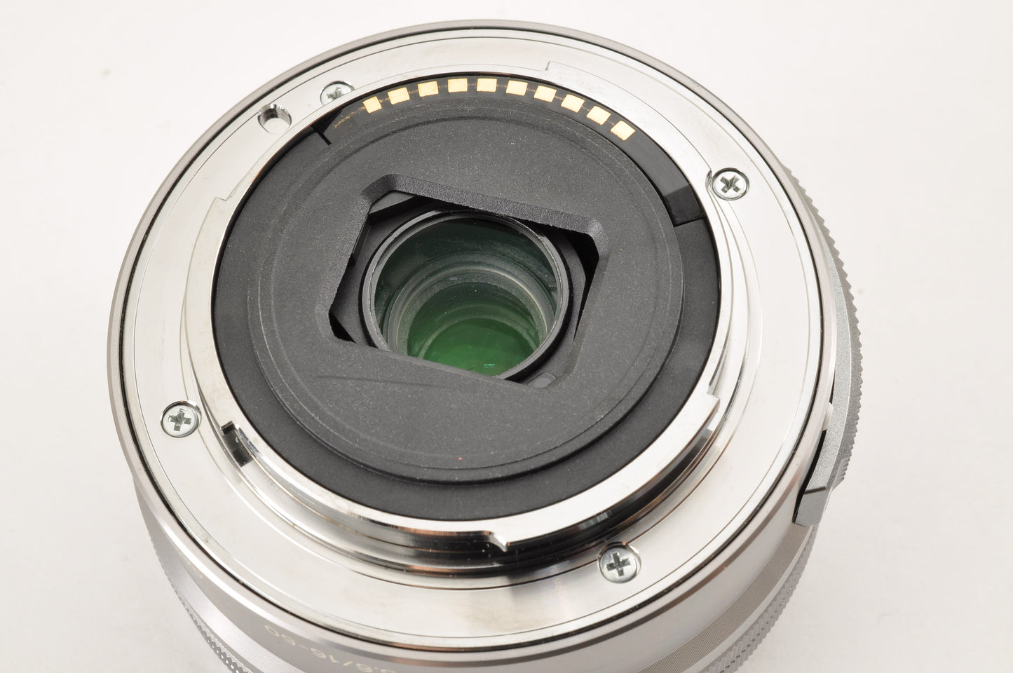 [US Duty Paid] SONY A6000 ILCE-6000Y SILVER w/ SELP1650 & SEL55210 SC:10320 USA