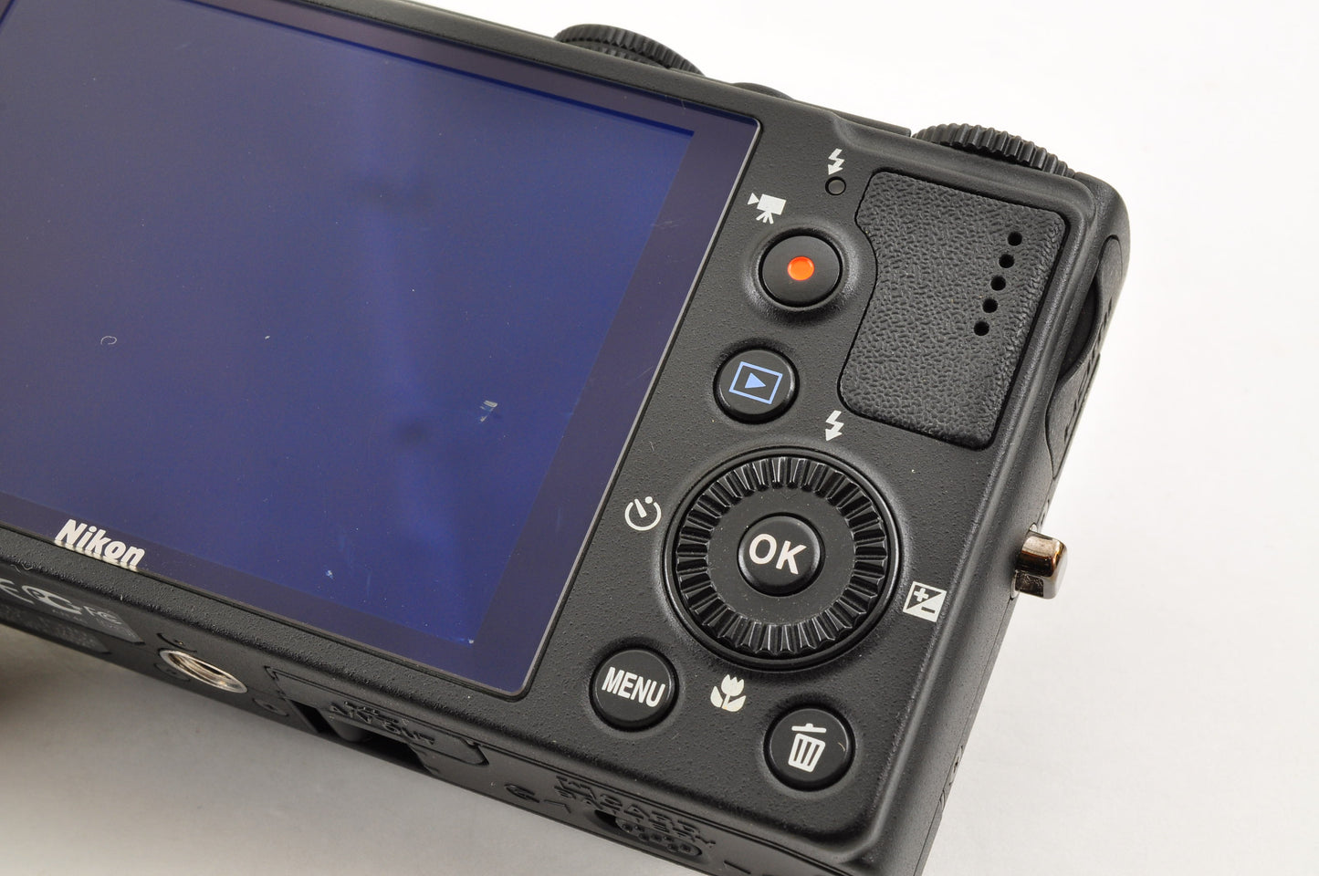 [US Duty Paid] Nikon Coolpix P310 BLACK 16.1MP Compact Digital Camera in BOX