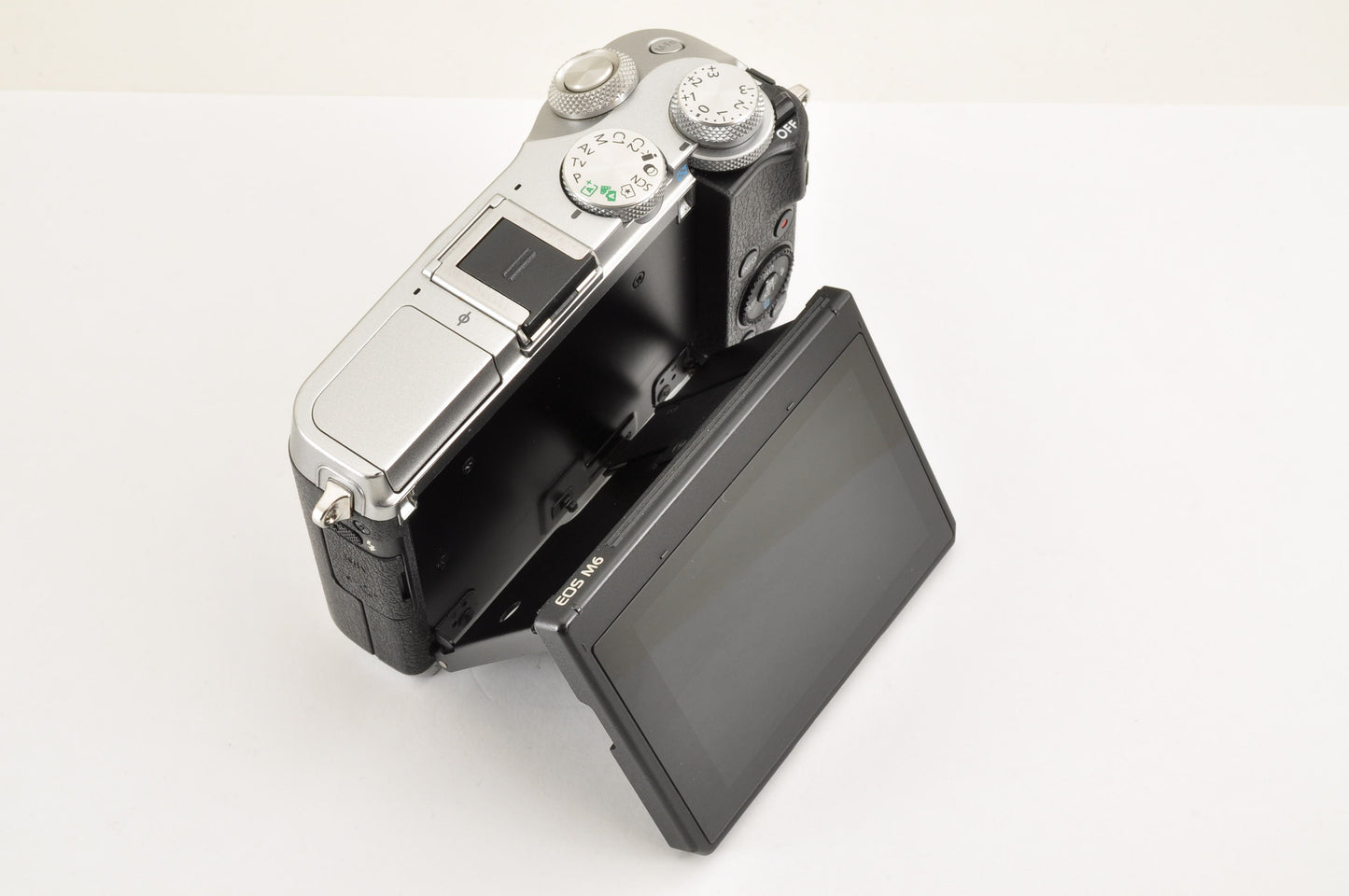 [Mint+++] Canon EOS M6 Silver Mirrorless Camera EF-M 18-55mm Lens & EVF-DC2 USA