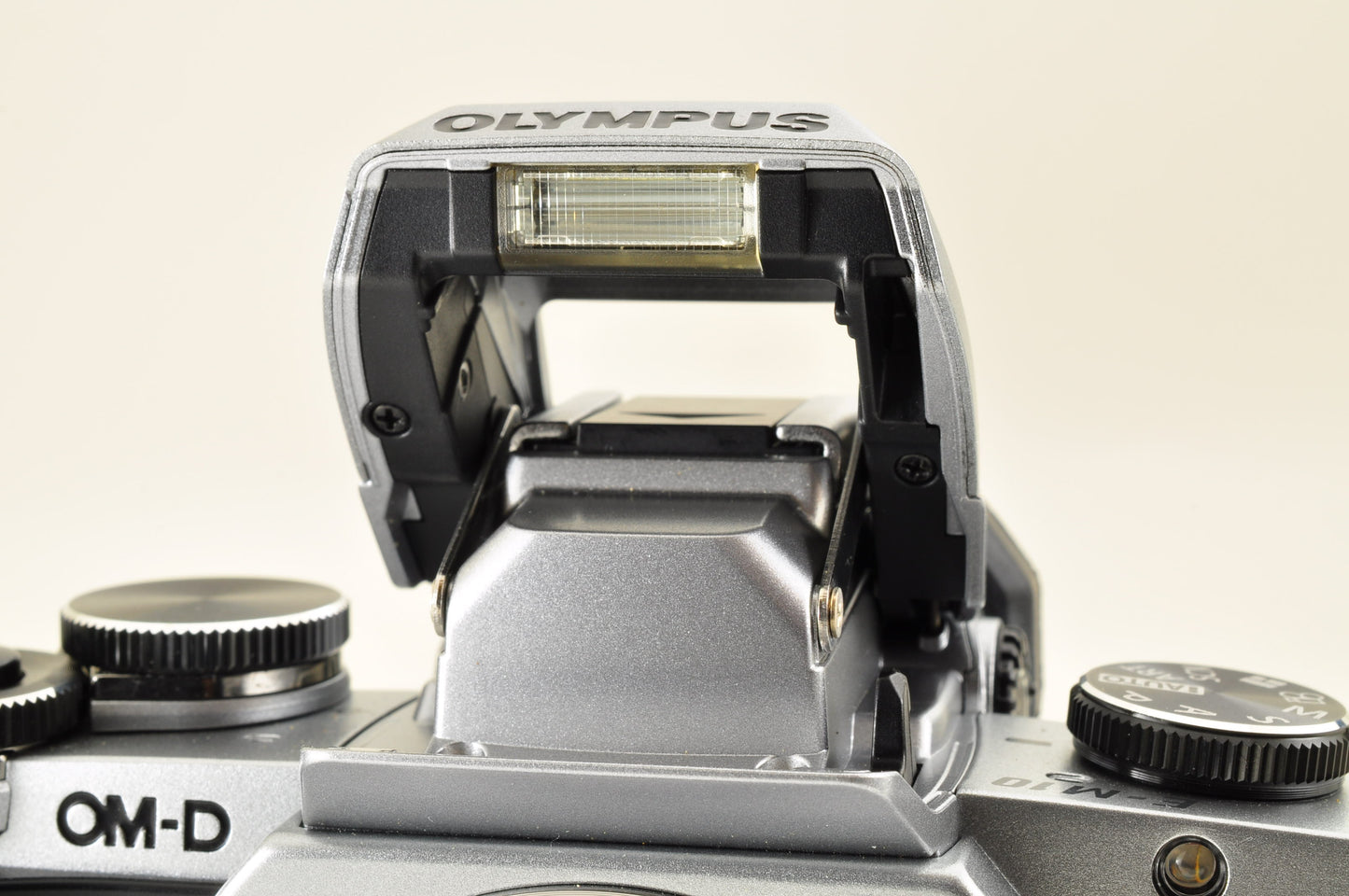 [US Duty Paid] OLYMPUS OM-D E-M10 Mirrorless Camera w/ 14-42mm 40-150 Lens USA